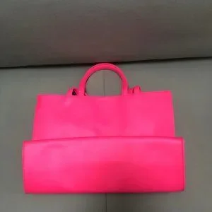 Telfar | Bags | Laptop Bag Telfar Medium Azalea Shopping Bag  display picture 3